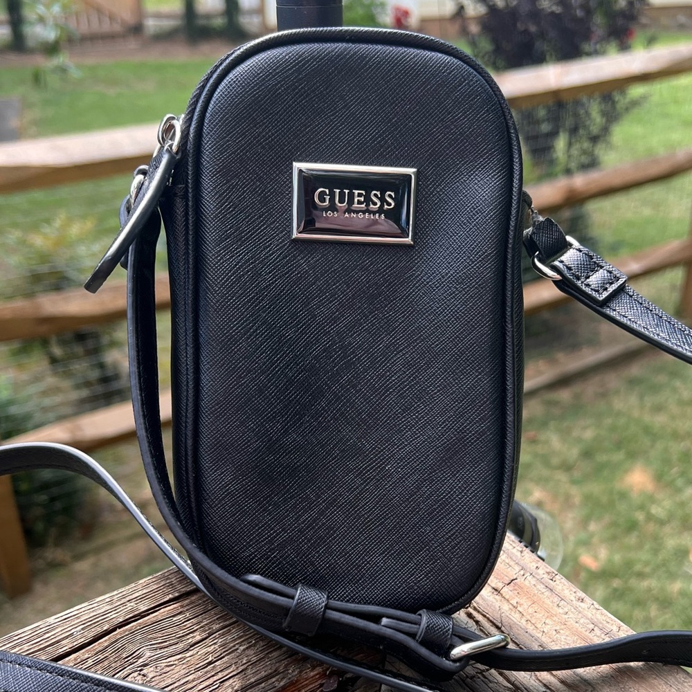 GUESS cellphone purse